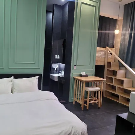 Starhills Hotel